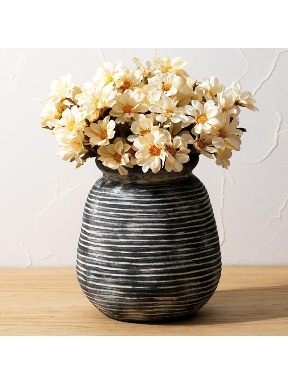 7 Inch Tall Terracotta Ceramic Farmhouse Vase With Handle For Table Living Room